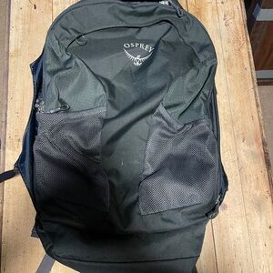 Osprey Dark Green Backpack for Men